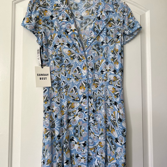 Aritzia Sunday Best New Vida Dress, butterfly mini dress - Picture 4 of 8